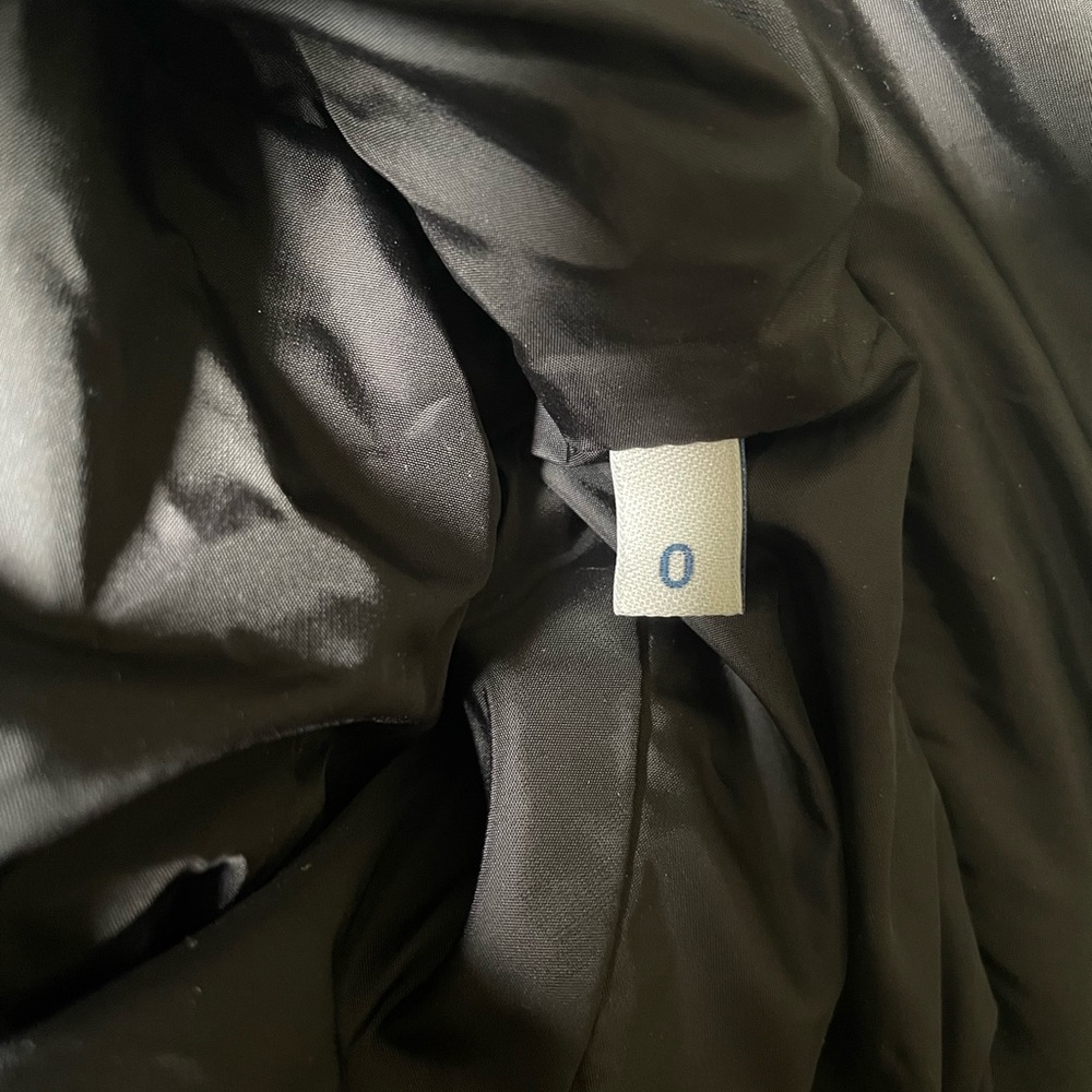 Authentic MONCLER Black Peplum Goose Down
Diamond Quilted Puffer Jacket Size 0 - Picture 7 of 13